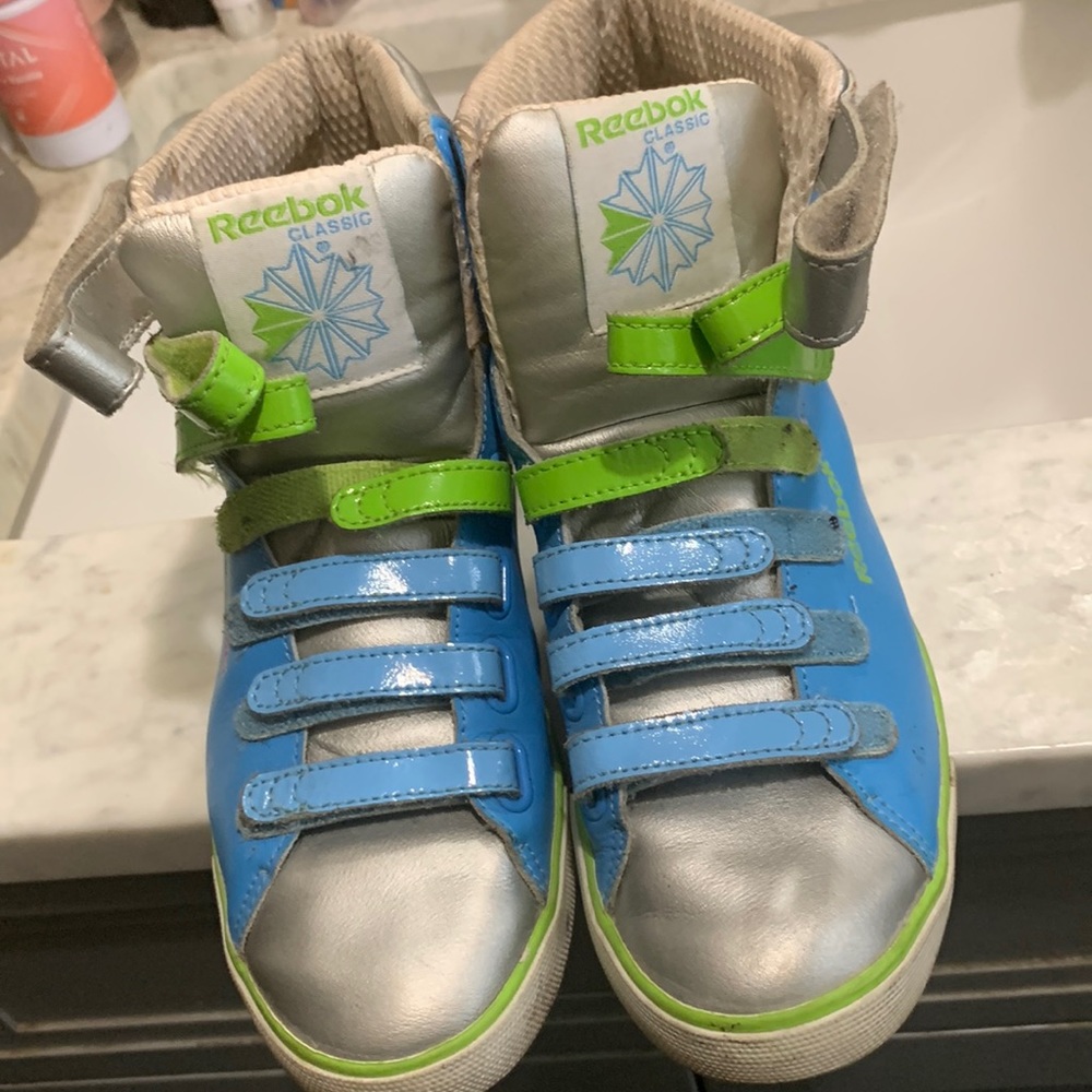 Reebok classic shoes